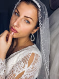 Crystal Fingertips Wedding Veil