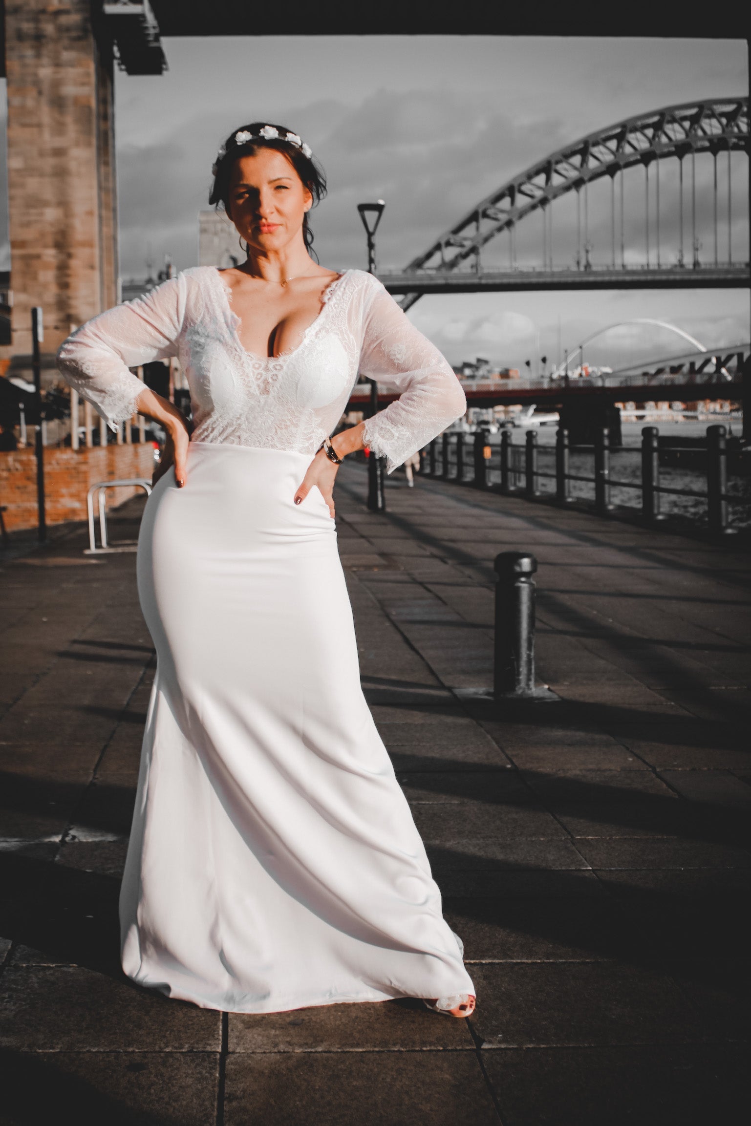 Sample NY Boho Long Sleeve Two Piece Wedding Dress – House Of Bali - Boho  Wedding Dress