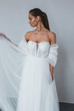 Velo Bianco Kimi bridal dress