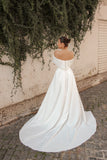 Velo Bianco Stella off-the-shoulder bridal dress