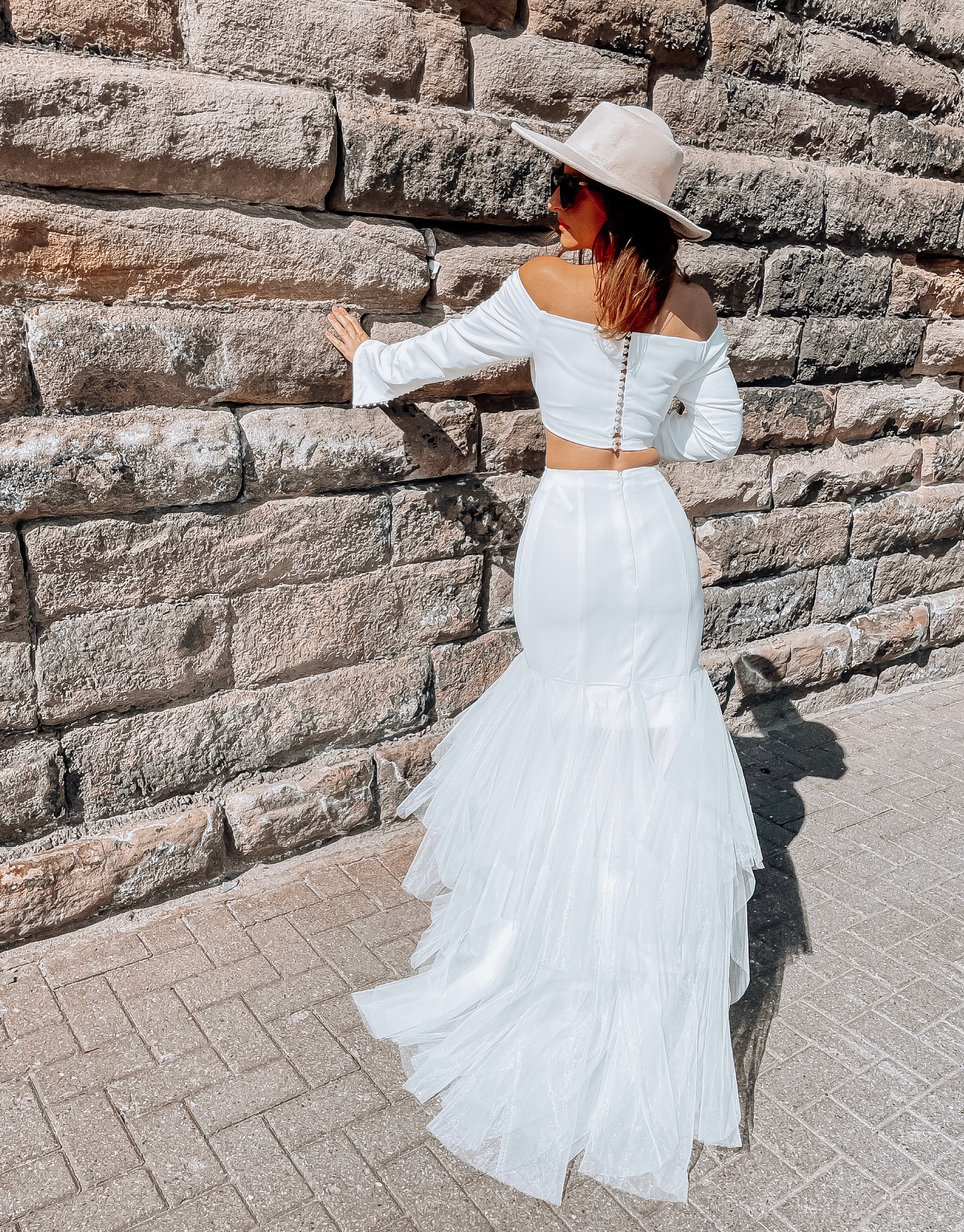 Sample NY Boho Long Sleeve Two Piece Wedding Dress – House Of Bali - Boho  Wedding Dress